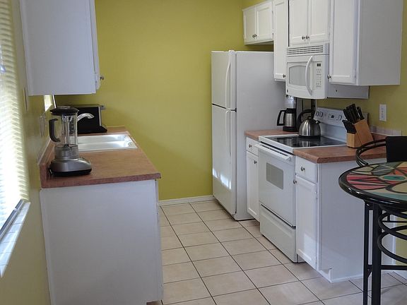 5th image of 4741 Gibson Blvd SE APT 3
