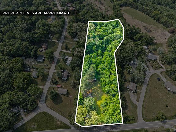2nd image of 1524 River Rd