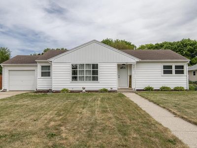 707 N Moreland BOULEVARD, Waukesha, WI, 53188