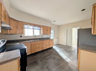 3019 Walnut St, Harrisburg, PA 17103