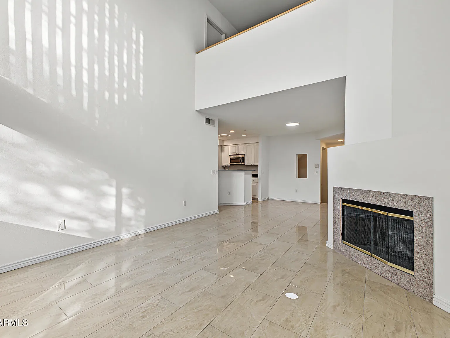 2 bed, 2.0 bath, 1173 sqft, $2,200 — Photo 4