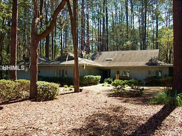 3 Grey Fox Ln, Hilton Head Island, SC 29926