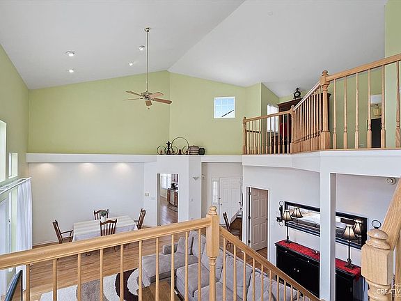 5th image of 1612 Fairfax Ln