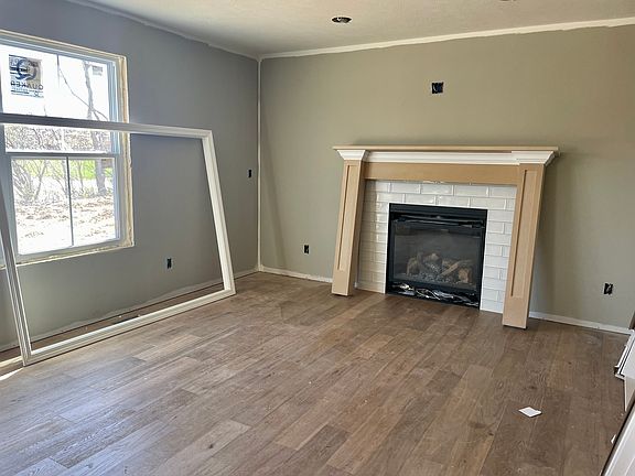 3rd image of 2512 Savanna Dr