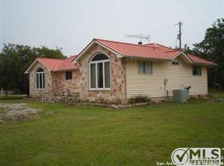 525 Whispering Winds, Spring Branch, TX 78070