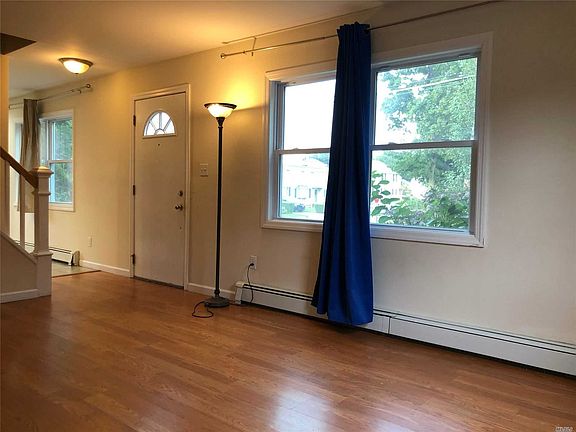 5th image of 17 Alvin St