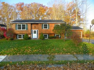 53 Davy Dr, Rochester, NY 14624