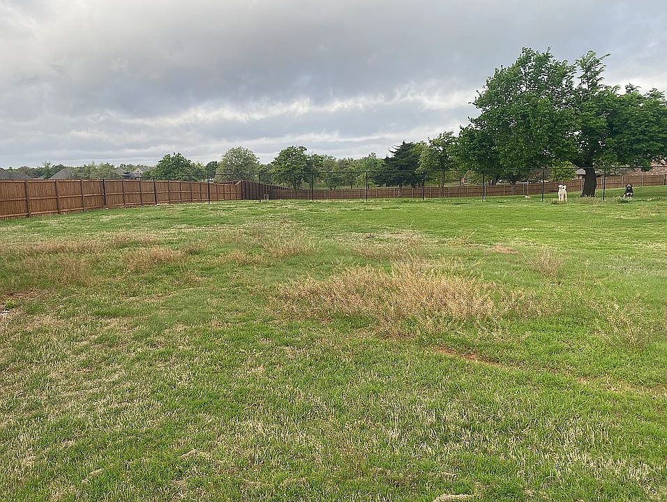 2nd image of 280 Meadow Lark Ln