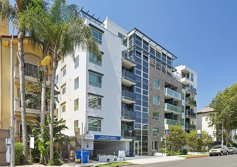 Arrive West LA — Photo 111