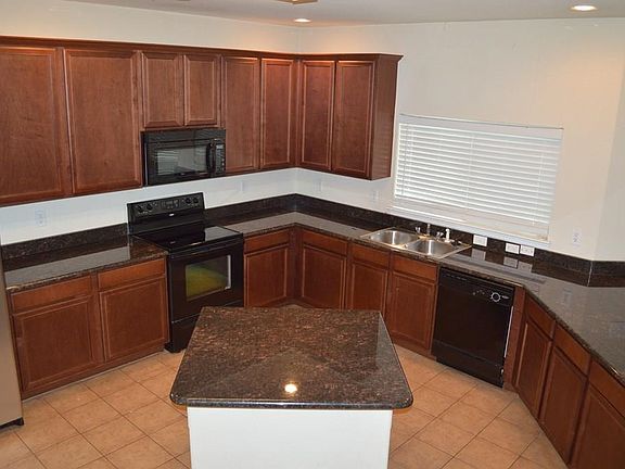 5th image of 9829 Cherry Hill Ln