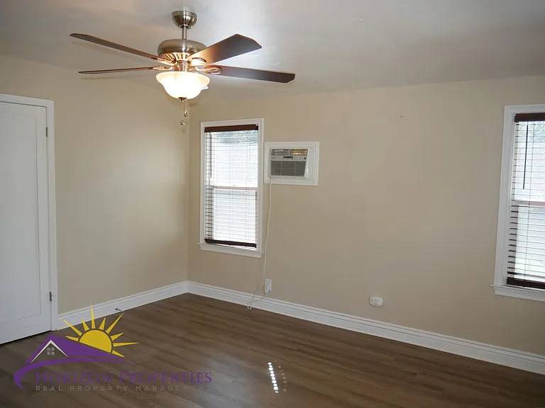 4908 Gastman Way — Photo 7