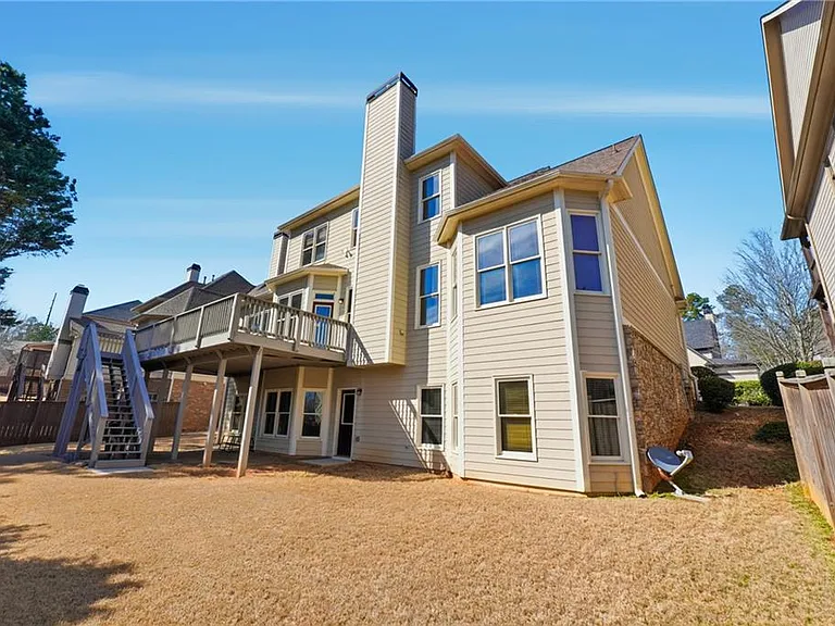 6437 Blue Water Dr — Photo 33