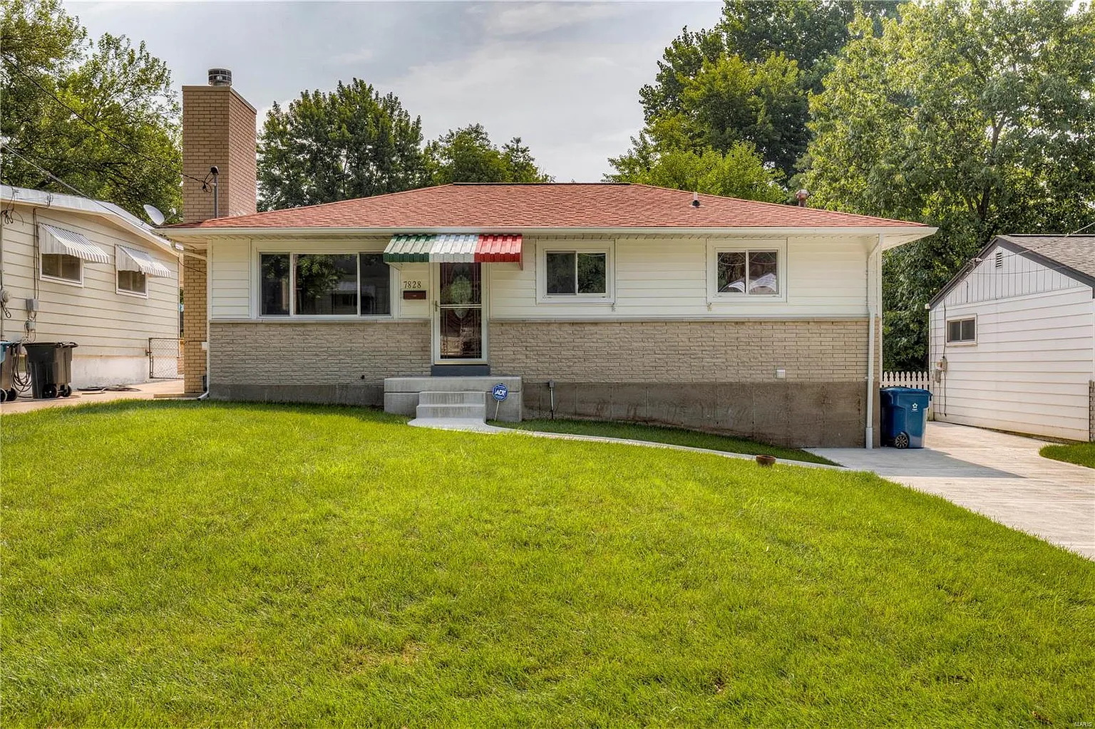 7828 Harlan St photo 1