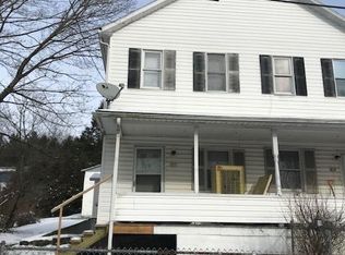 811 4th St, Windber, PA 15963
