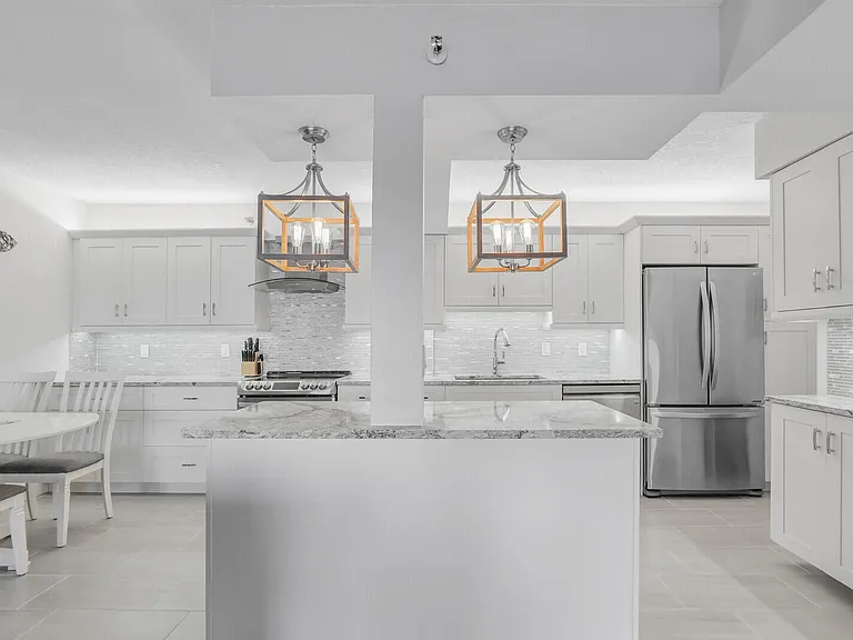 4444 NE Ocean Blvd #E2 — Photo 2
