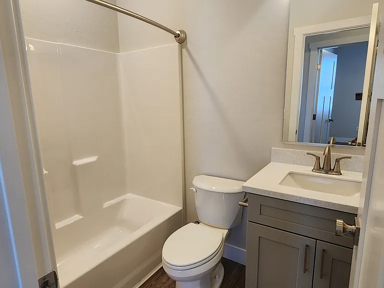 Pomona Park Townhomes — Photo 20