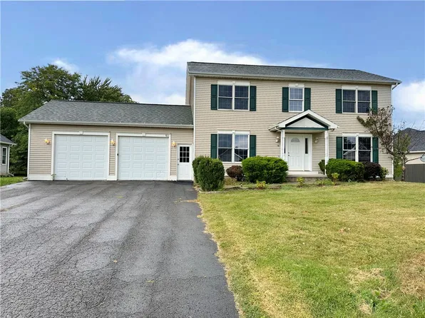 18 Cailyn Way, Brockport, NY 14420