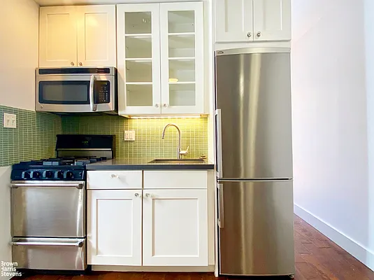 Rented by Brown Harris Stevens | media 23