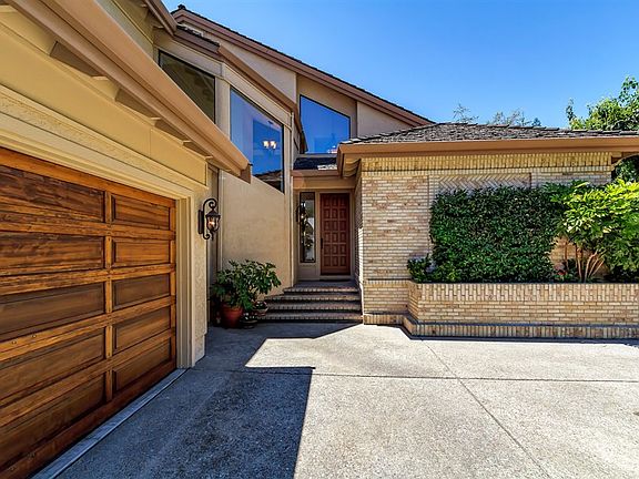 2nd image of 4118 Quail Run Dr