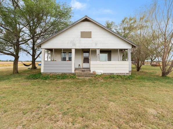 12138 SW 30th St, Benton, KS 67017