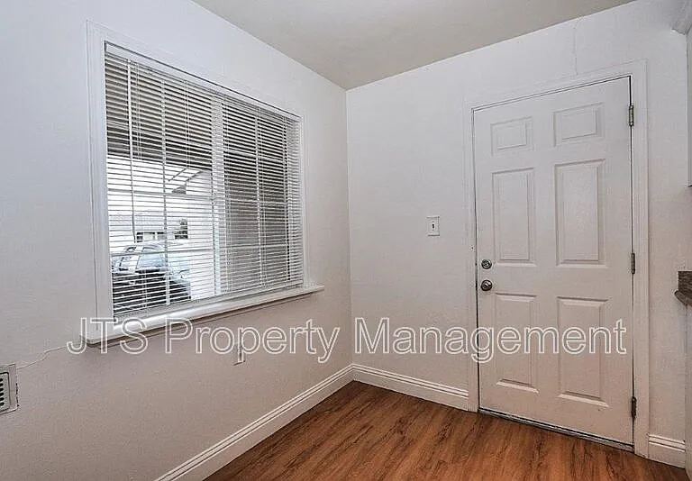 5302 Gordon Dr — Photo 27