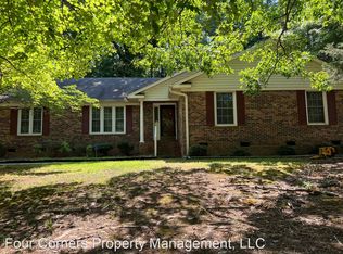 4402 Forest Walk Dr, Greensboro, NC 27455