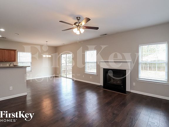 2nd image of 314 Tuggle Ct