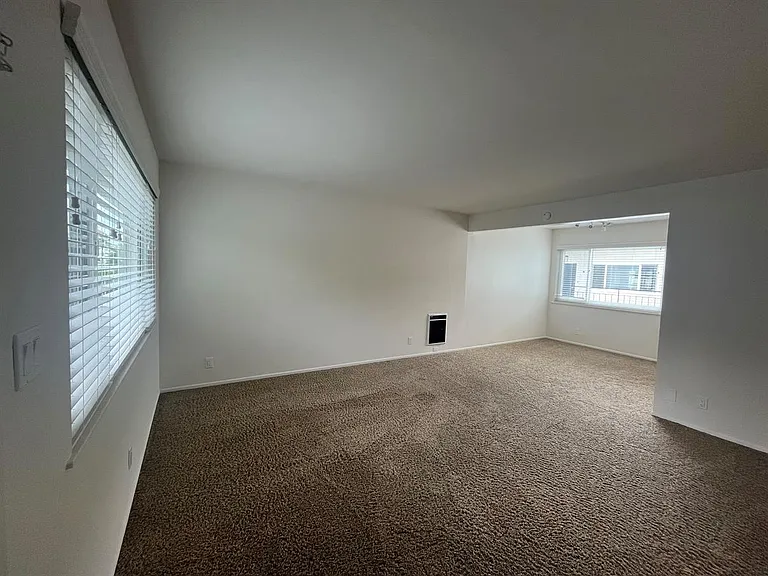 1321 Garden St #B — Photo 6