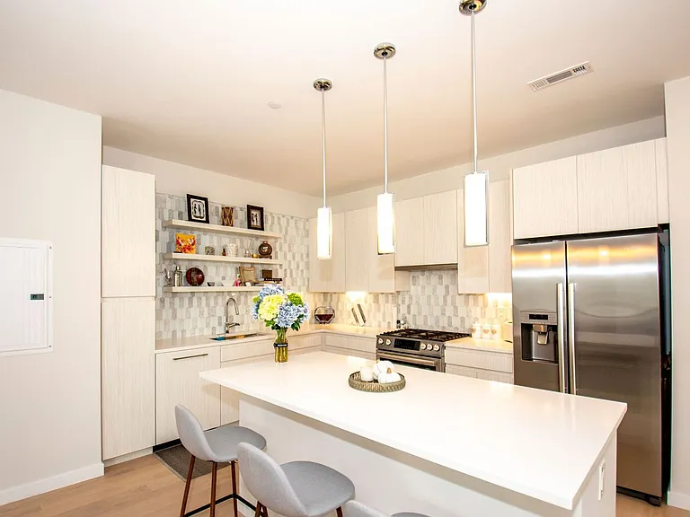 45 W 3rd St #323 — Photo 15