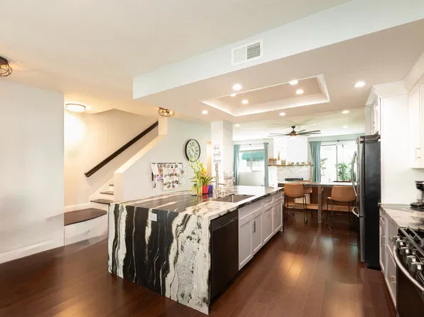 19562 Pompano Ln Unit 105, Huntington Beach, CA 92648