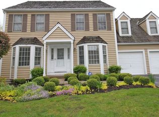 4556 Covenant Ct, Gurnee, IL 60031