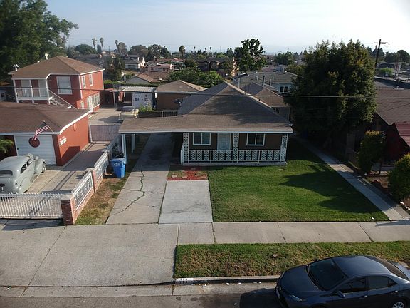 3rd image of 754 W 120th St