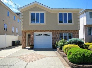 54 Sideview Ave, Staten Island, NY 10314