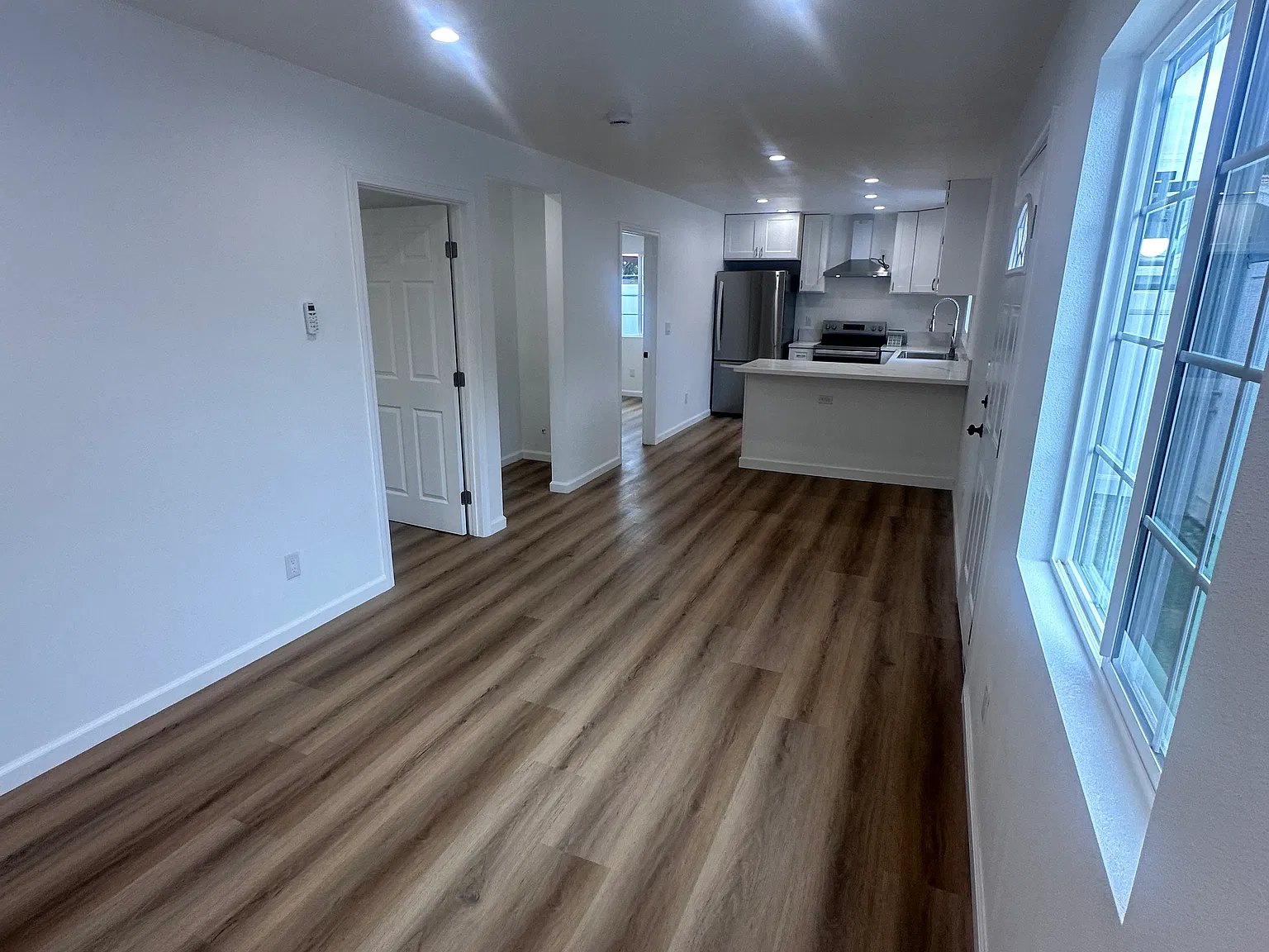 1009 Pontenova Ave — Photo 4