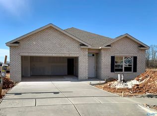 26303 Nash Ln, Athens, AL 35613