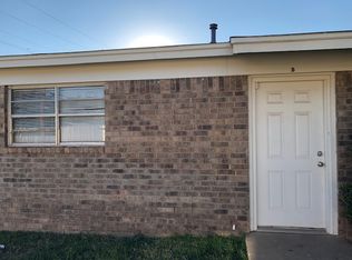1711 66th St APT B, Lubbock, TX 79412