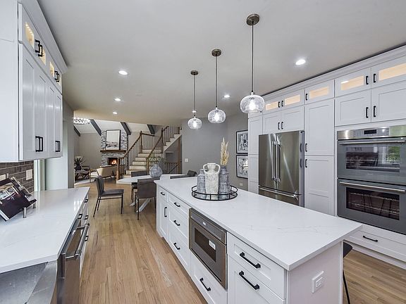 4th image of 3009 Glen Eagles Ct