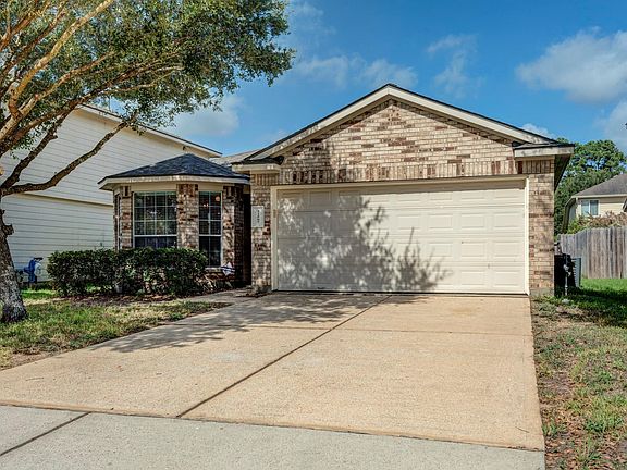2nd image of 21507 Siros Isle Dr