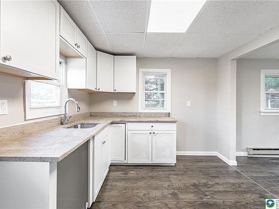 2nd image of 1240 Pembroke Rd APT 2