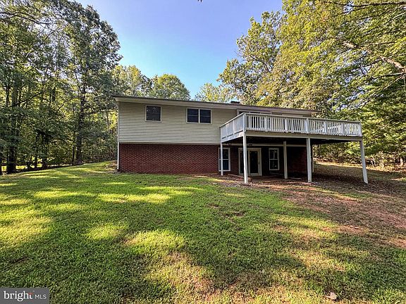 3rd image of 26365 Mountain View Dr