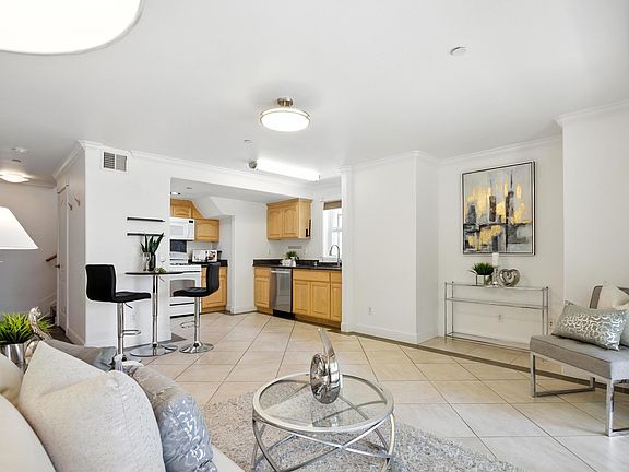 3rd image of 1421 N 1st St Unit 251