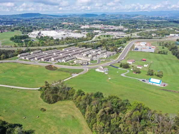 750 Thompson Creek Rd, Morristown, TN 37813