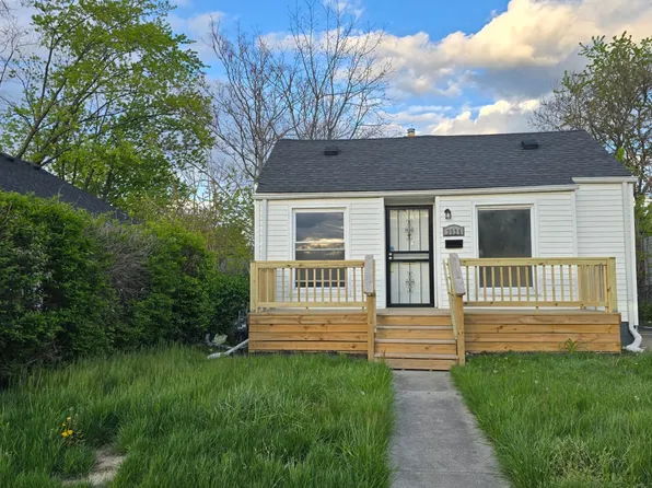 3525 Hickory St, Inkster, MI 48141