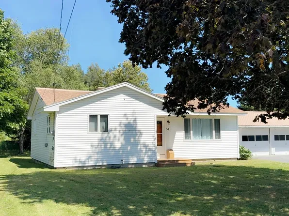 55 Fort Street, Mars Hill, ME 04758