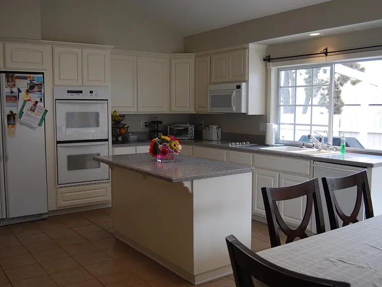 9970 Courtyard Dr — Photo 9