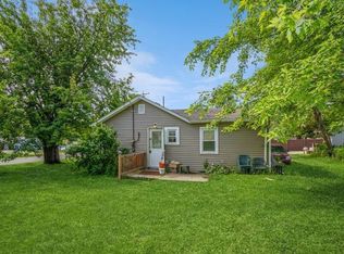 N3431 Club House Dr, Lake Geneva, WI 53147