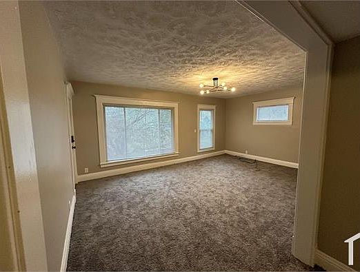 2nd image of 902 Eureka St #1