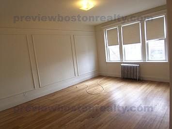 2nd image of 1687 Commonwealth Ave #T6