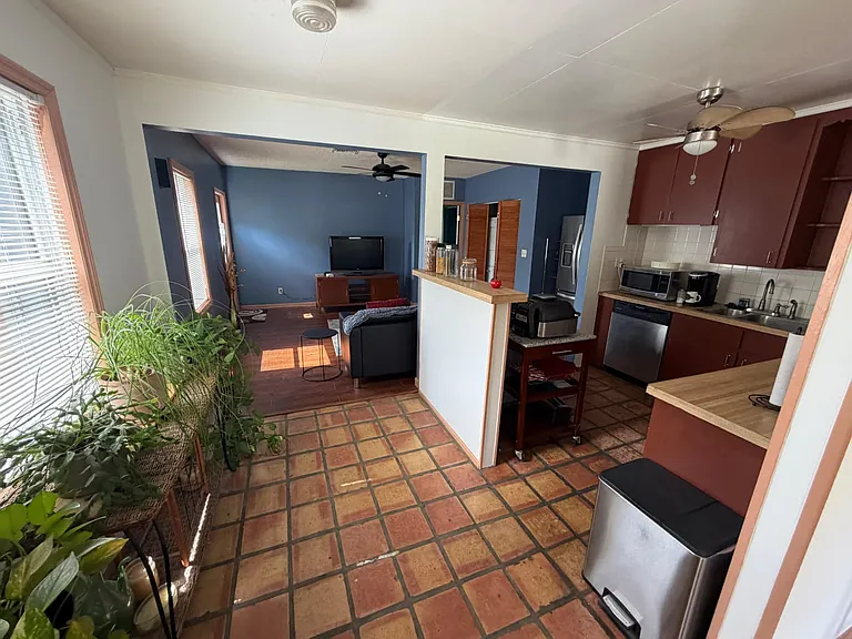 1007 Avon Rd — Photo 10