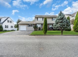 226 S 16th Ave, Manville, NJ 08835